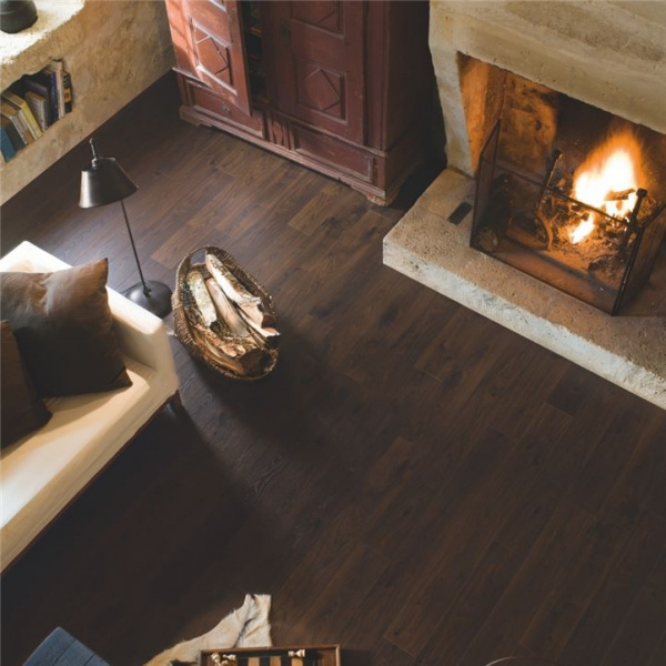 Ламинат Quick-Step Доска дуба белого затемненная PER1496 Ламинат Quick-Step Доска дуба белого затемненная PER1496