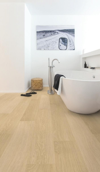 Ламинат Quick-Step Доска белого дуба лакированная IM3105