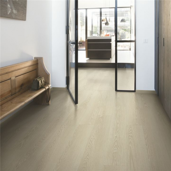 Ламинат Quick-Step Дуб бежевый отбеленный CLH4088
