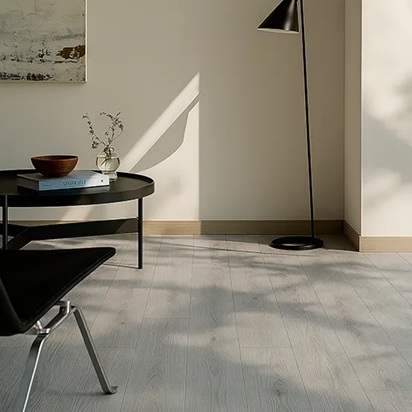 Ламинат Quick-Step Дуб Северное сияние IM8471
