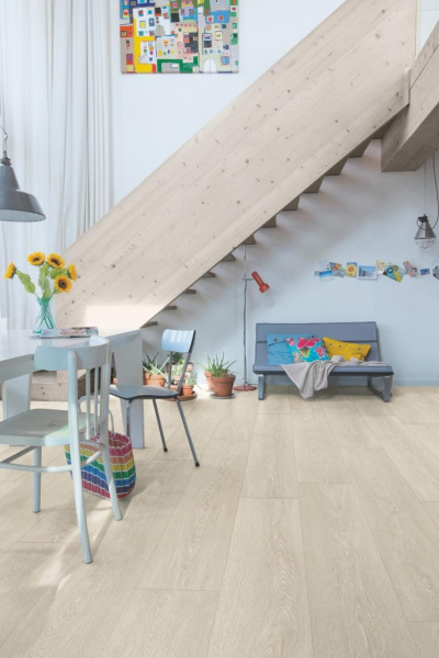 Ламинат Quick-Step Дуб долинный светло-бежевый MJ3554 Ламинат Quick-Step Дуб долинный светло-бежевый MJ3554